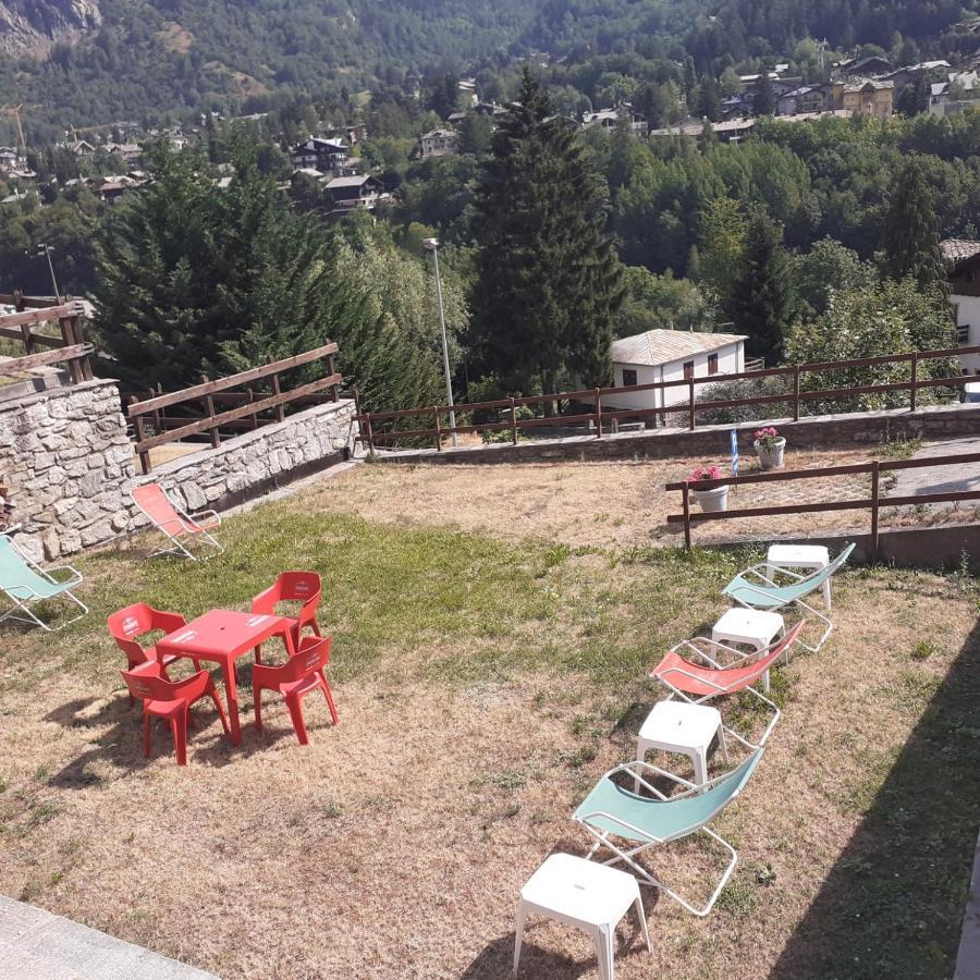 Hotel Ottoz Meuble Κουρμαγιέρ Εξωτερικό φωτογραφία
