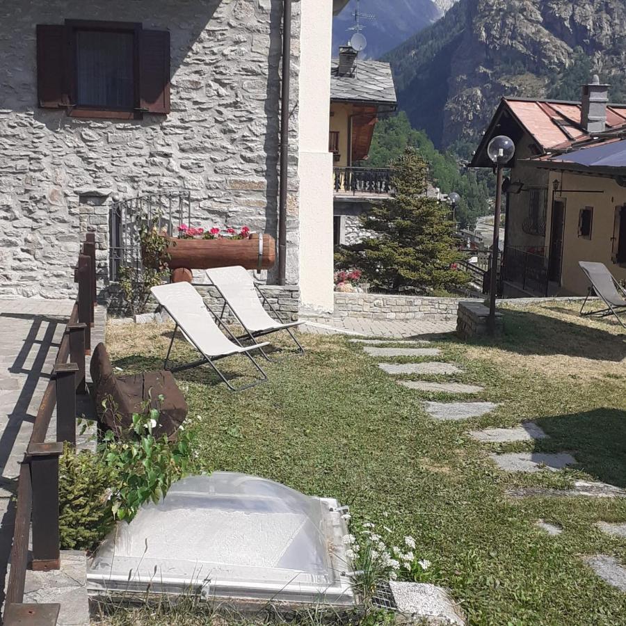 Hotel Ottoz Meuble Κουρμαγιέρ Εξωτερικό φωτογραφία