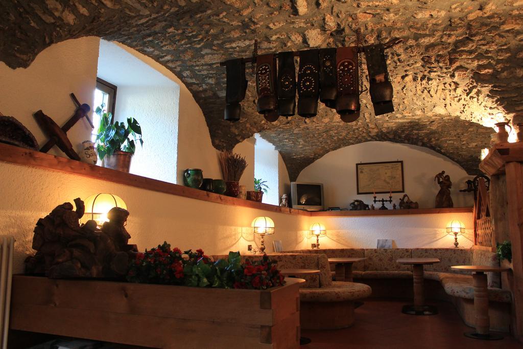 Hotel Ottoz Meuble Κουρμαγιέρ Εξωτερικό φωτογραφία