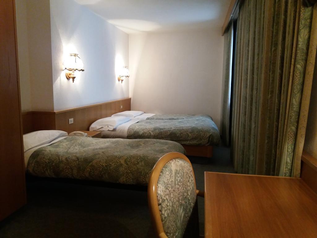 Hotel Ottoz Meuble Κουρμαγιέρ Εξωτερικό φωτογραφία